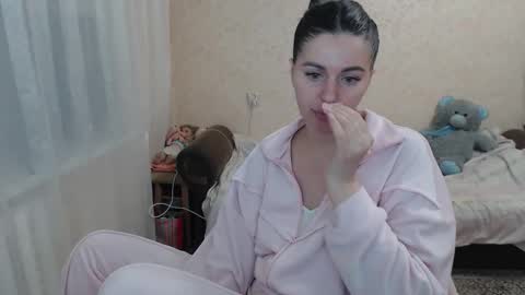 emilyfork online show from April 10, 5:19 pm