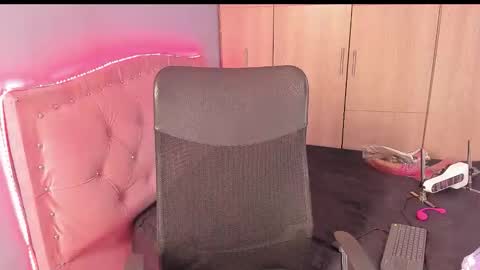 rosse foxter online show from January 15, 8:26 pm