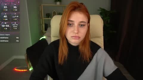 Emily online show from December 18, 4:39 pm