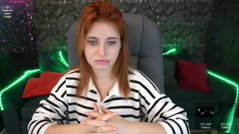 Emily online show from December 21, 7:13 am