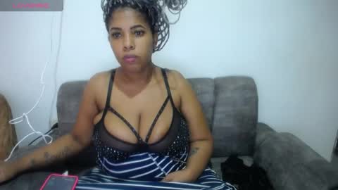 Emilyhines online show from April 18, 7:07 pm