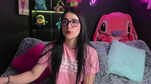 Emily Jhonson online show from January 20, 2:03 pm