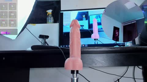 Emily Jhonson online show from December 2, 2:07 pm