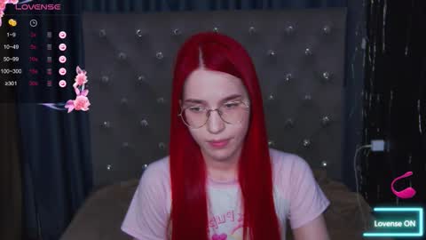 EmilyKents online show from September 22, 1:48 am