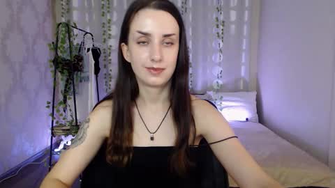 Snapshot of emilylayer chatting on September 11, 6:08 pm Emyli online show from September 11, 6:08 pm