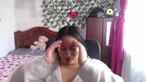 Snapshot of emilylove14 chatting on January 3, 5:31 pm Emily Cortez online show from January 3, 5:31 pm