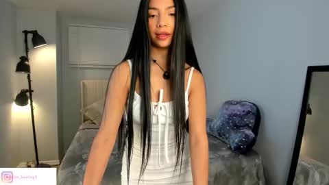 Em online show from January 13, 9:52 pm