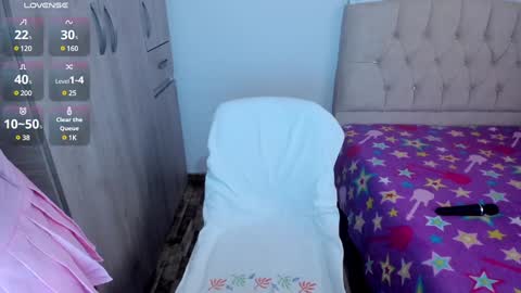 Emily online show from January 3, 4:37 pm