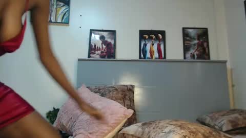 Emilly online show from January 29, 5:09 am