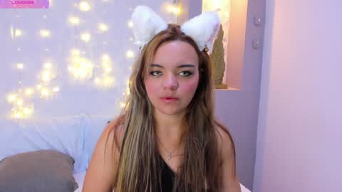 EMILY online show from December 3, 7:33 pm