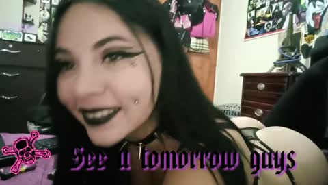  Emily Support me to have 100 likes plx online show from December 28, 4:51 am