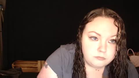 Emily Bankz online show from February 28, 5:59 am