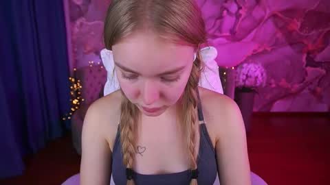 Snapshot of emilysunshines chatting on October 25, 1:41 pm MY NAME IS Emily WELCOME EVERYONE I WILL BE HAPPY TO GIVE YOU WHAT YOU HAVE DREAMED OF FOR SO LONG online show from October 25, 1:41 pm