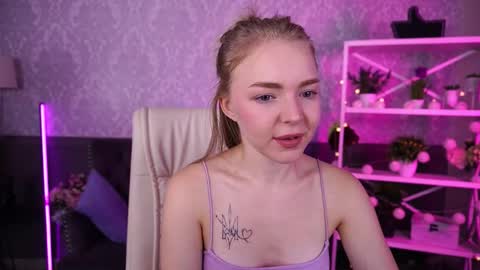 Snapshot of emilysunshines chatting on September 24, 6:45 am MY NAME IS Emily WELCOME EVERYONE I WILL BE HAPPY TO GIVE YOU WHAT YOU HAVE DREAMED OF FOR SO LONG online show from September 24, 6:45 am