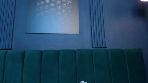 Snapshot of emilythyson chatting on October 15, 6:21 pm Emily Thyson online show from October 15, 6:21 pm