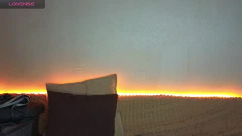 Snapshot of emilytrays chatting on November 1, 8:29 am Emily wish-list online show from November 1, 8:29 am