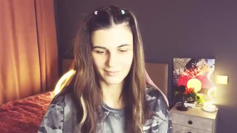 Snapshot of emilytucker chatting on September 29, 6:07 am Emily online show from September 29, 6:07 am