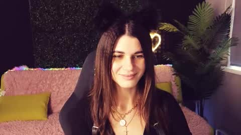 Snapshot of emilytucker chatting on October 2, 2:05 am Emily online show from October 2, 2:05 am