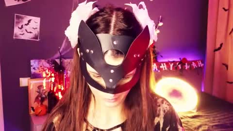 Snapshot of emilytucker chatting on October 29, 2:27 am Emily online show from October 29, 2:27 am