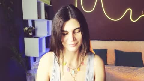 Snapshot of emilytucker chatting on October 8, 2:16 am Emily online show from October 8, 2:16 am