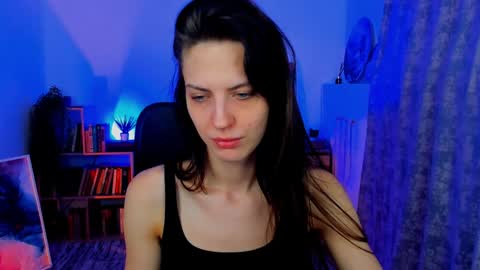 Emily online show from December 25, 8:18 am