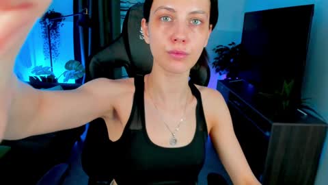 Emily online show from January 19, 8:29 am