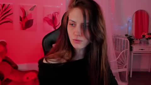 Emily online show from March 11, 9:13 am