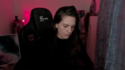 Emily online show from September 12, 8:23 am