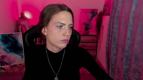 Emily online show from September 16, 8:22 am
