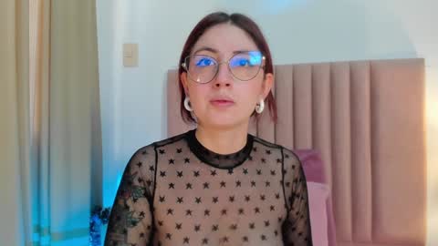 Emilyy Watson online show from January 7, 11:37 am