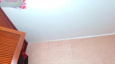 Snapshot of emilyzans07 chatting on November 1, 7:40 pm emilyzans07 online show from November 1, 7:40 pm