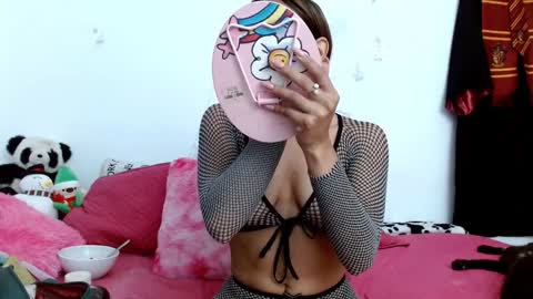 emilyzans07 online show from January 11, 5:40 pm