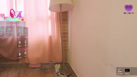 emma online show from April 1, 9:23 pm