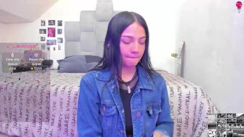 Snapshot of emma__15 chatting on September 19, 7:13 pm emma online show from September 19, 7:13 pm