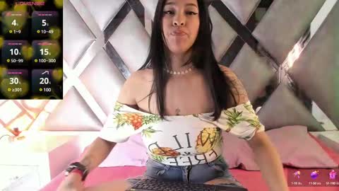 emma__js_ online show from March 3, 5:47 pm