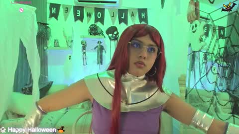 Snapshot of emma_alice_ chatting on October 30, 12:39 pm Alice online show from October 30, 12:39 pm