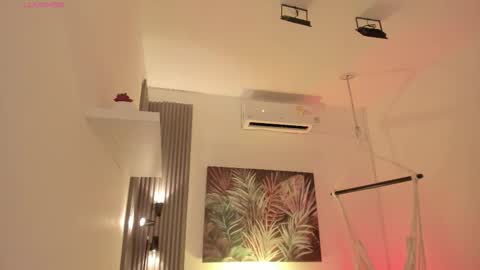 Alice online show from November 5, 12:10 pm