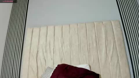 emma_and_aysha online show from August 3, 8:14 pm