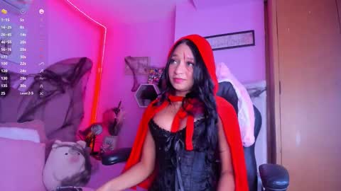 Emma Anturin online show from October 31, 11:09 pm