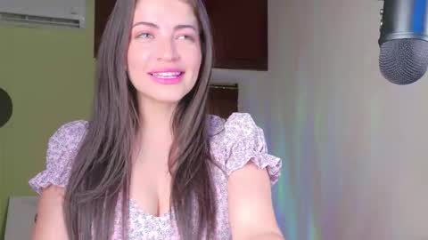 Emma online show from February 24, 1:49 am