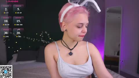Emma online show from July 14, 2:05 am