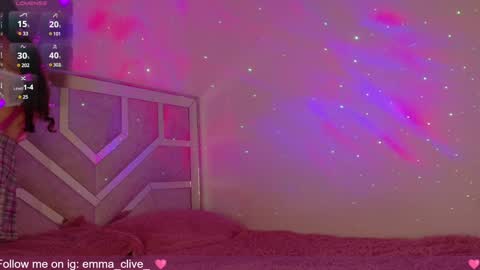 Snapshot of emma_clive chatting on December 30, 3:36 am Emma online show from December 30, 3:36 am