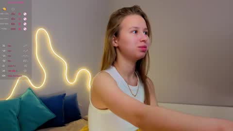 Emma online show from June 2, 1:17 am