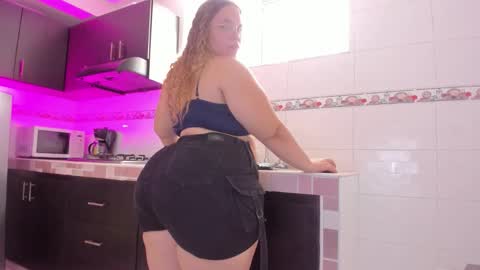 Emma online show from March 3, 7:09 pm