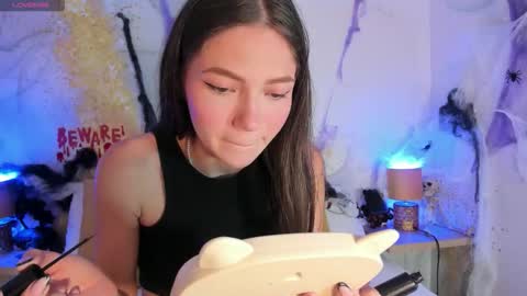 Snapshot of emma_jhoons chatting on October 23, 11:27 am emma_jhoons online show from October 23, 11:27 am