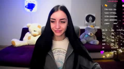 Emma online show from December 20, 10:27 am