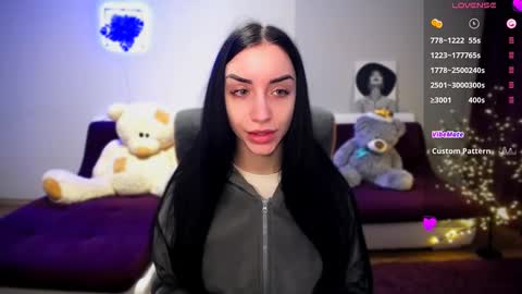 Emma online show from December 19, 7:29 am