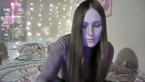 Snapshot of emma_just chatting on October 8, 4:55 pm emma_just online show from October 8, 4:55 pm