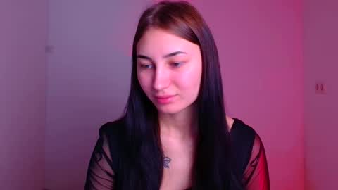 Snapshot of emma_loon chatting on January 23, 6:06 am Emma online show from January 23, 6:06 am