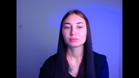 Snapshot of emma_loon chatting on January 30, 6:13 am Emma online show from January 30, 6:13 am